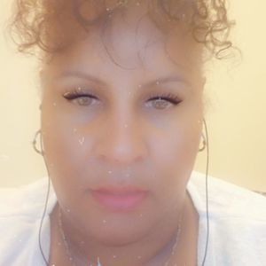 Meet your Posher, Ouida